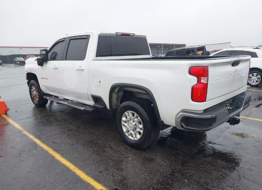 Photo 3 of 2021 Chevrolet Silverado 2500HD 4WD STANDARD BED LT (VIN 1GC1YNEY8MF254910)