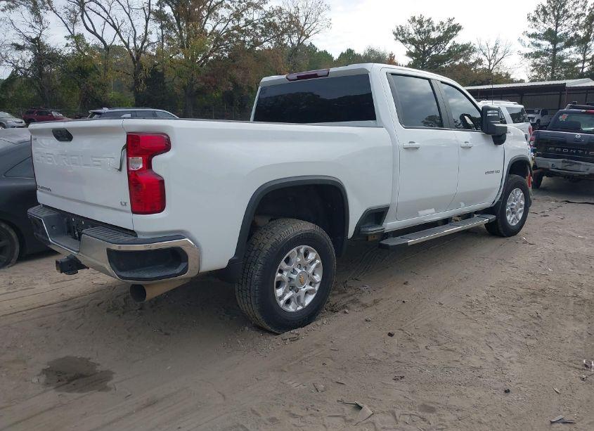 Photo 4 of 2022 Chevrolet Silverado 2500HD 4WD STANDARD BED LT (VIN 1GC1YNEY8NF289058)