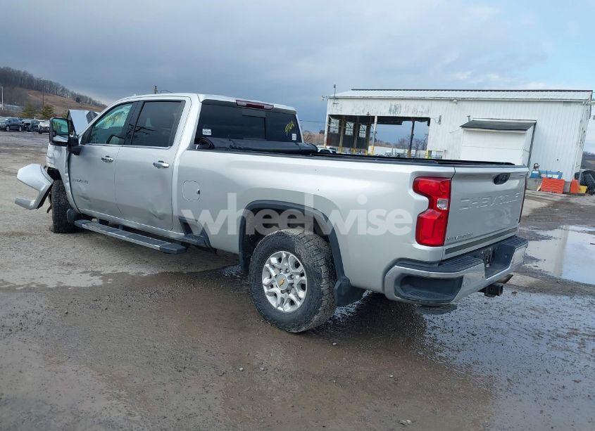 Photo 3 of 2022 Chevrolet Silverado 2500HD 4WD LONG BED LTZ (VIN 1GC1YPE73NF220748)