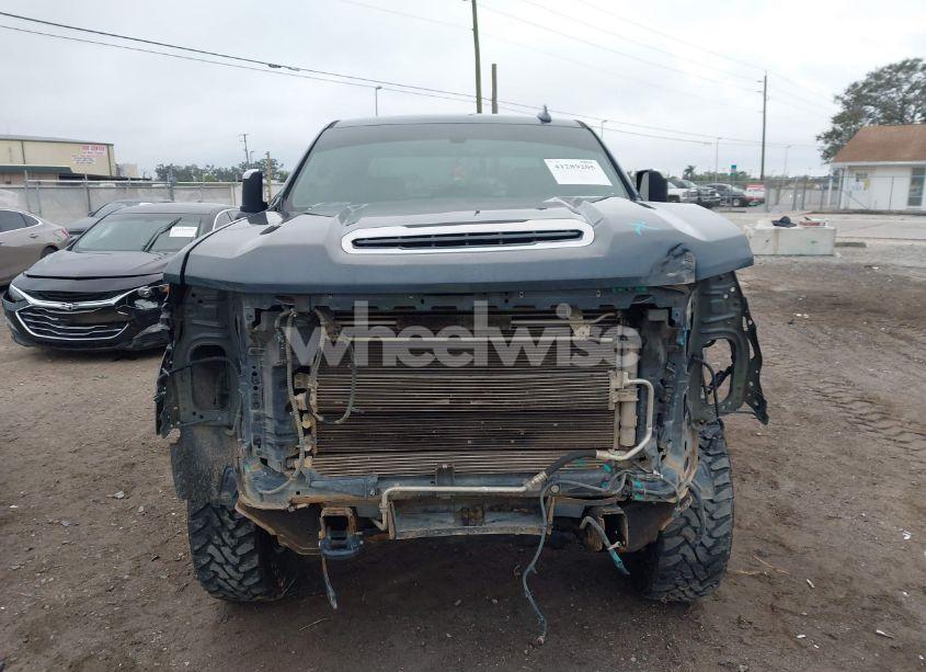 Photo 13 of 2020 Chevrolet Silverado 2500HD 4WD STANDARD BED LTZ (VIN 1GC1YPEY1LF126745)