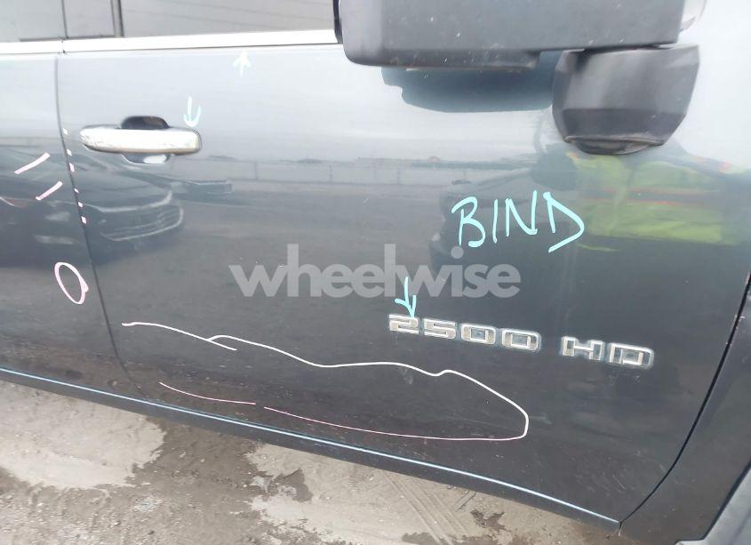 Photo 20 of 2020 Chevrolet Silverado 2500HD 4WD STANDARD BED LTZ (VIN 1GC1YPEY1LF126745)