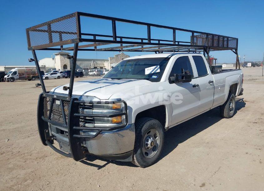 Photo 2 of 2015 Chevrolet Silverado 2500HD WT (VIN 1GC2CUEG1FZ138972)