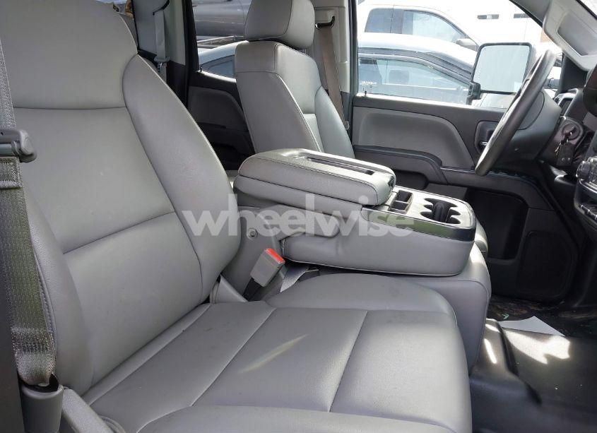 Photo 5 of 2016 Chevrolet Silverado 2500HD WT (VIN 1GC2CUEG1GZ401964)