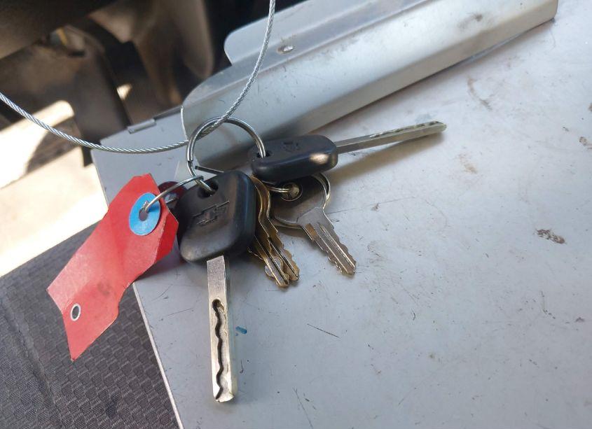 Photo 11 of 2016 Chevrolet Silverado 2500HD (VIN 1GC2CUEG6GZ209472)