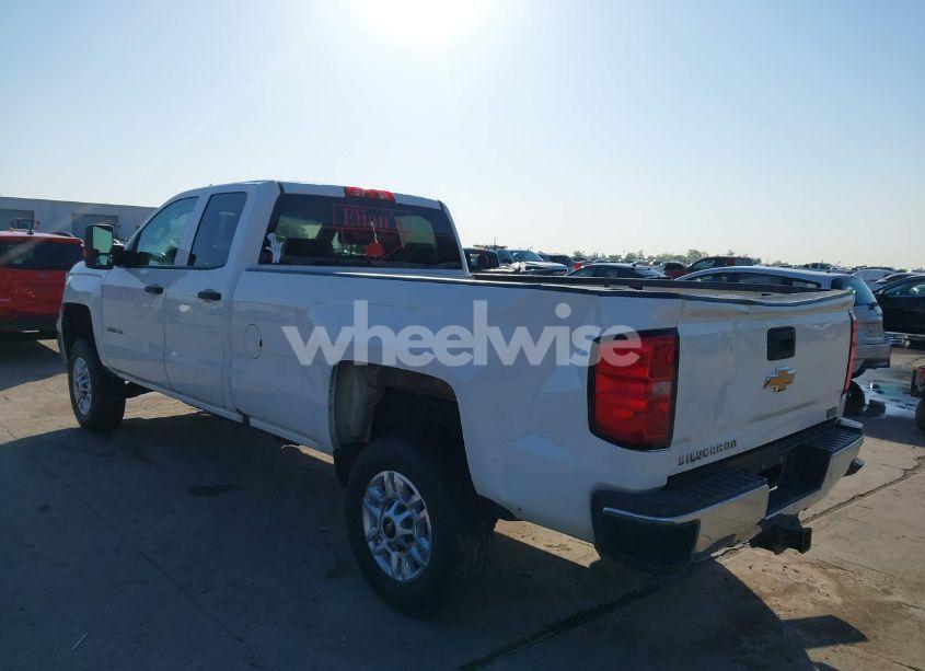 Photo 3 of 2017 Chevrolet Silverado 2500HD WT (VIN 1GC2CUEG8HZ269951)