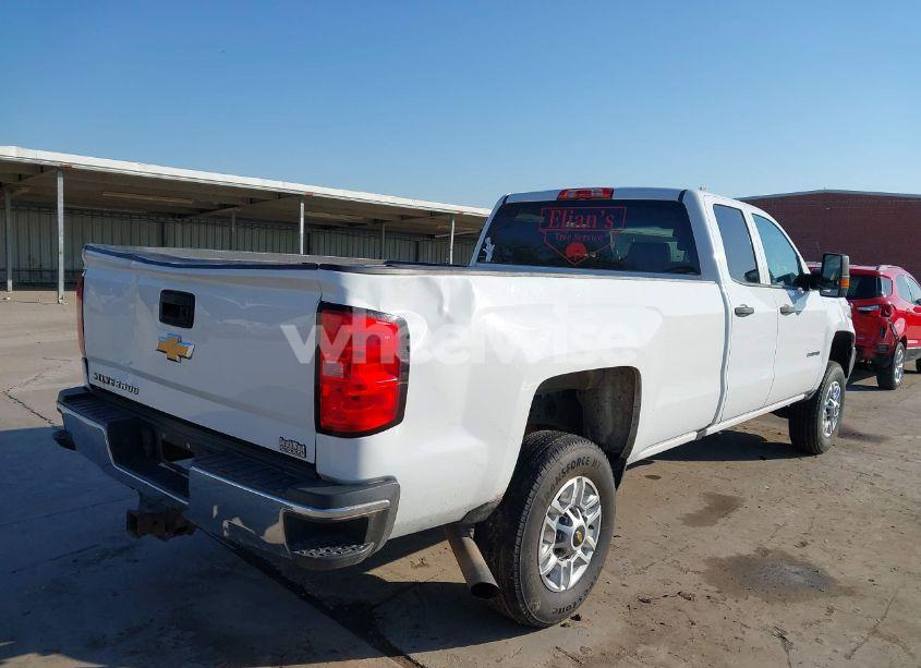 Photo 4 of 2017 Chevrolet Silverado 2500HD WT (VIN 1GC2CUEG8HZ269951)