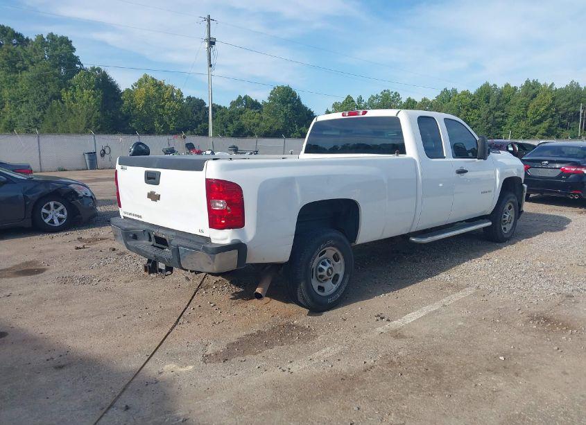 Photo 4 of 2011 Chevrolet Silverado 2500HD WORK TRUCK (VIN 1GC2CVCG1BZ199824)