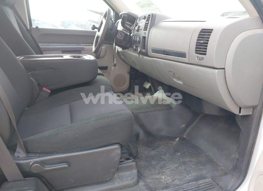 Photo 5 of 2013 Chevrolet Silverado 2500HD WORK TRUCK (VIN 1GC2CVCG3DZ250887)