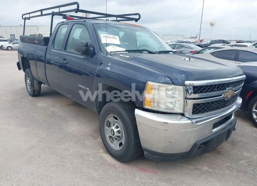 2011 Chevrolet Silverado 2500HD WORK TRUCK (VIN 1GC2CVCG4BZ378004) main photo