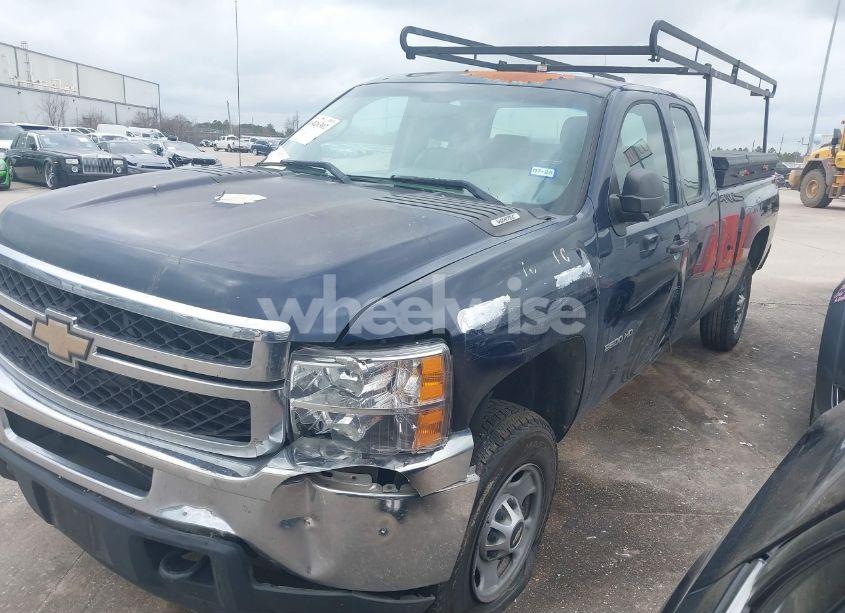 Photo 2 of 2011 Chevrolet Silverado 2500HD WORK TRUCK (VIN 1GC2CVCG4BZ378004)