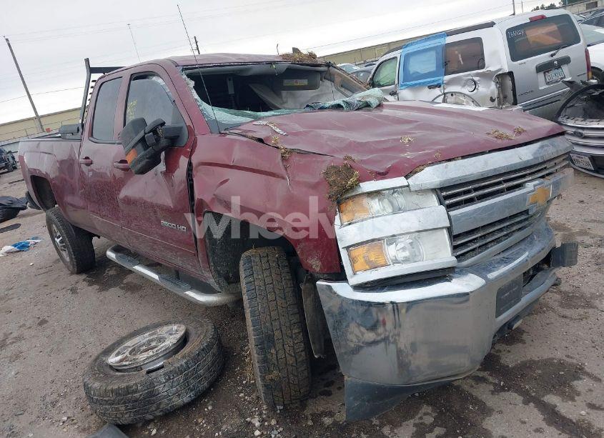 2015 Chevrolet Silverado 2500HD LT (VIN 1GC2CVE80FZ518531) main photo