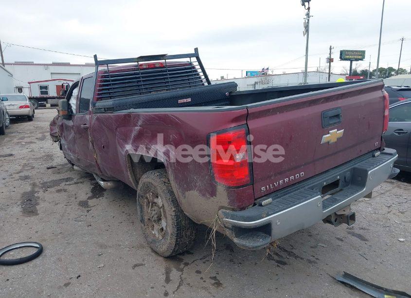 Photo 3 of 2015 Chevrolet Silverado 2500HD LT (VIN 1GC2CVE80FZ518531)