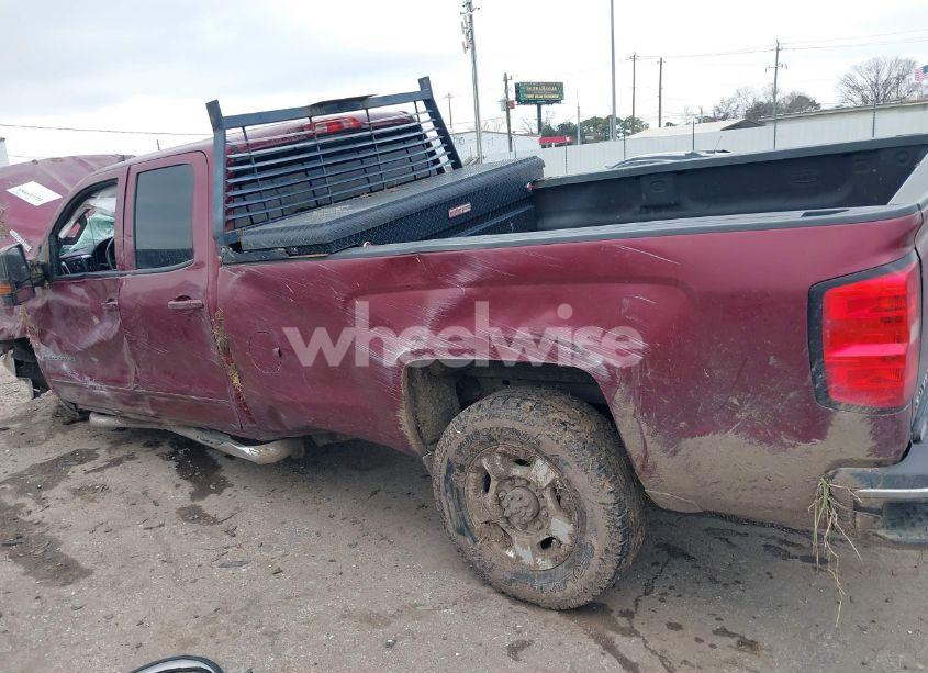 Photo 6 of 2015 Chevrolet Silverado 2500HD LT (VIN 1GC2CVE80FZ518531)