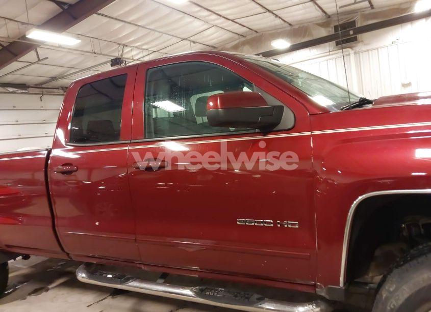 Photo 13 of 2015 Chevrolet Silverado 2500HD LT (VIN 1GC2CVEG2FZ504511)