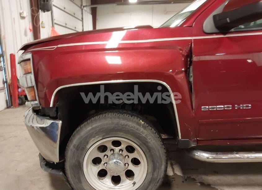 Photo 18 of 2015 Chevrolet Silverado 2500HD LT (VIN 1GC2CVEG2FZ504511)