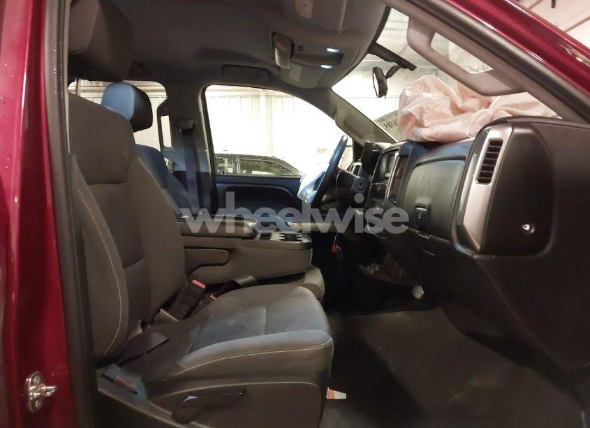 Photo 5 of 2015 Chevrolet Silverado 2500HD LT (VIN 1GC2CVEG2FZ504511)