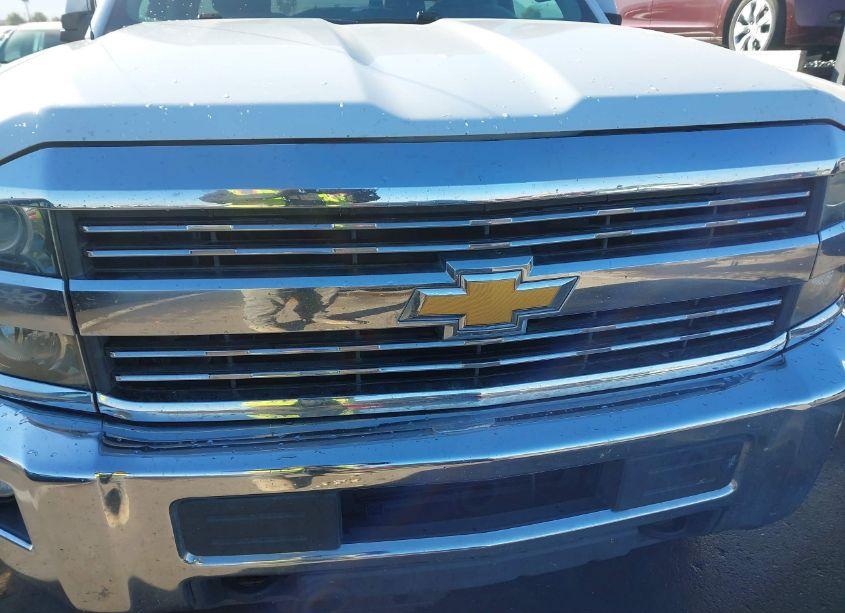 Photo 6 of 2017 Chevrolet Silverado 2500HD LT (VIN 1GC2CVEG6HZ327268)
