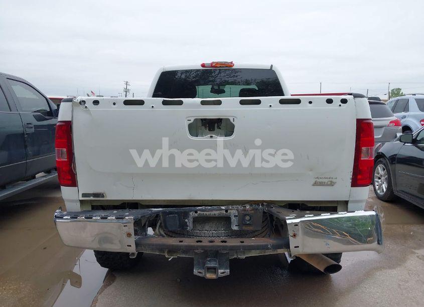 Photo 16 of 2011 Chevrolet Silverado 2500HD LT (VIN 1GC2CXCG4BZ133974)