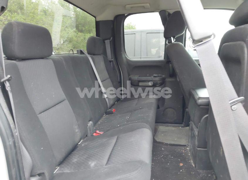 Photo 8 of 2011 Chevrolet Silverado 2500HD LT (VIN 1GC2CXCG4BZ133974)