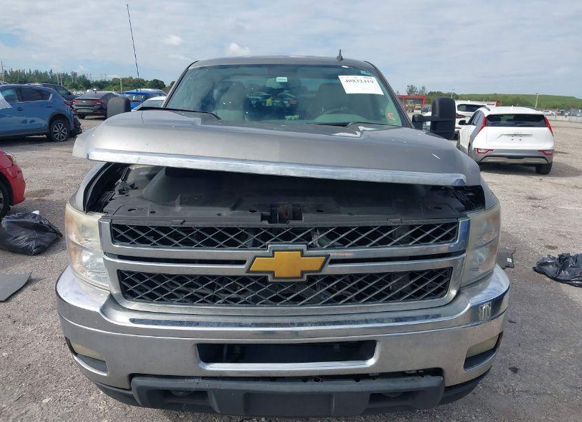 Photo 13 of 2013 Chevrolet Silverado 2500HD LT (VIN 1GC2CXE80DZ334022)