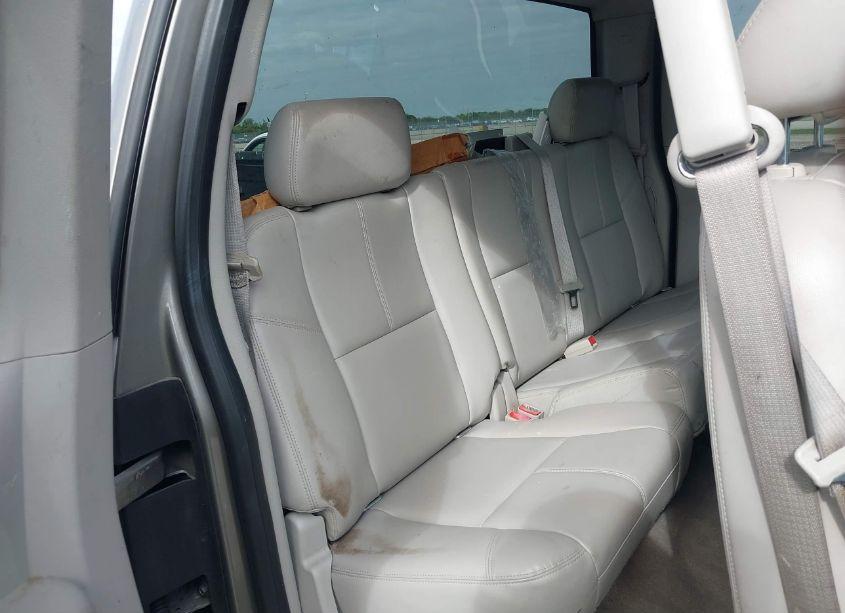Photo 8 of 2013 Chevrolet Silverado 2500HD LT (VIN 1GC2CXE80DZ334022)