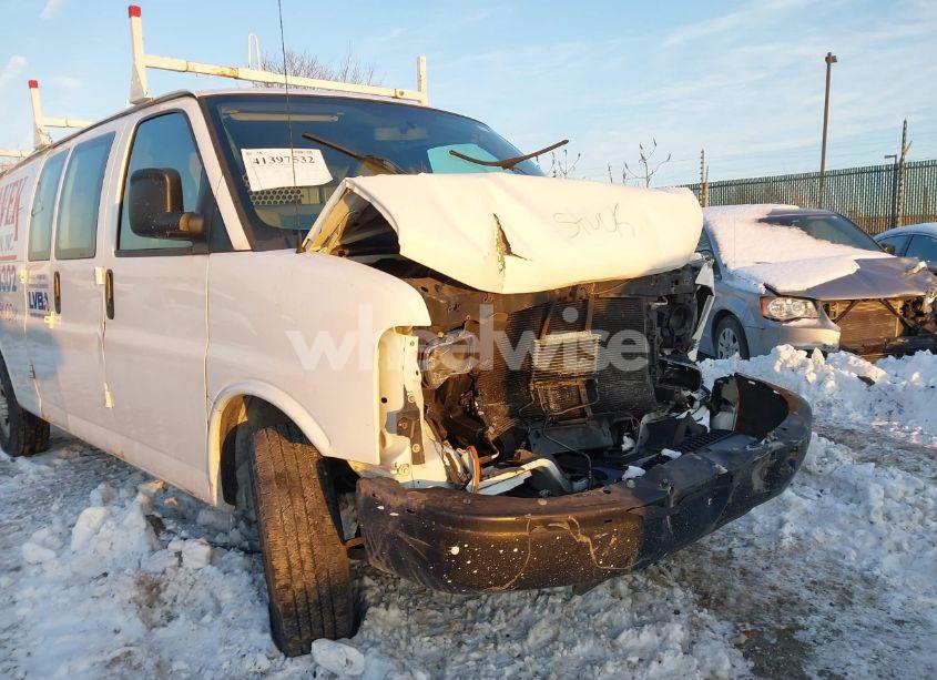 Photo 11 of 2010 Chevrolet Express 3500 WORK VAN (VIN 1GC2GUBG9A1182413)