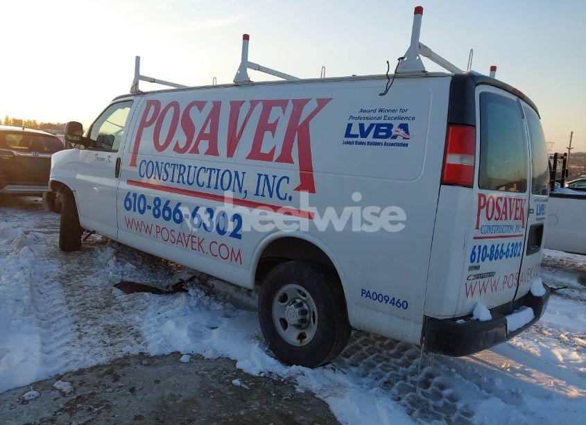 Photo 3 of 2010 Chevrolet Express 3500 WORK VAN (VIN 1GC2GUBG9A1182413)