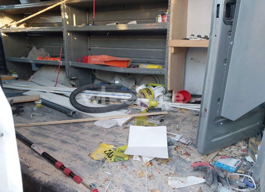 Photo 8 of 2010 Chevrolet Express 3500 WORK VAN (VIN 1GC2GUBG9A1182413)