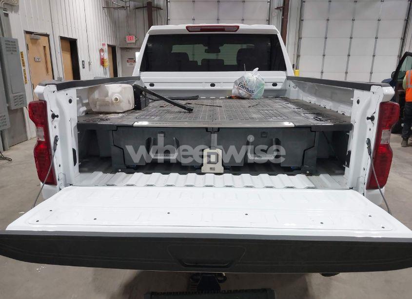 Photo 17 of 2025 Chevrolet Silverado 2500HD 4WD DOUBLE CAB STANDARD BED WORK TRUCK (VIN 1GC2KLE75SF157985)