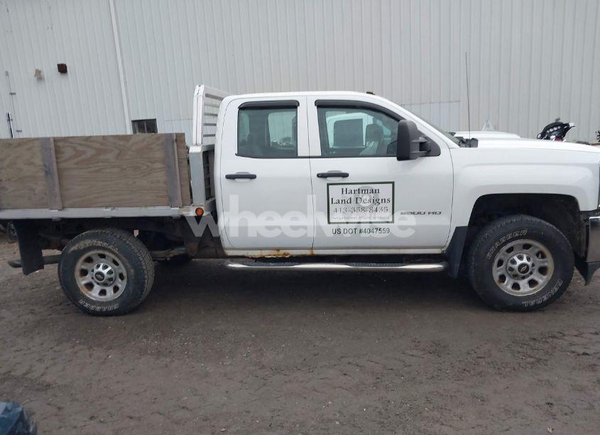 Photo 14 of 2016 Chevrolet Silverado 2500HD WT (VIN 1GC2KUEG0GZ171787)