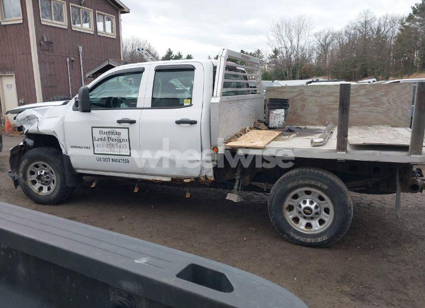 Photo 15 of 2016 Chevrolet Silverado 2500HD WT (VIN 1GC2KUEG0GZ171787)