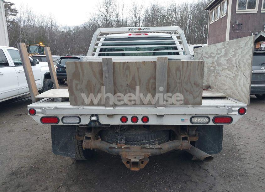 Photo 17 of 2016 Chevrolet Silverado 2500HD WT (VIN 1GC2KUEG0GZ171787)