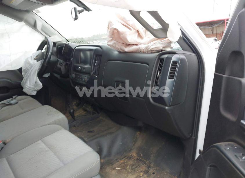 Photo 5 of 2016 Chevrolet Silverado 2500HD WT (VIN 1GC2KUEG1GZ191711)