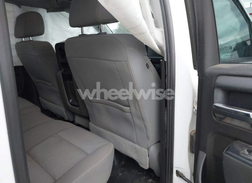 Photo 8 of 2016 Chevrolet Silverado 2500HD WT (VIN 1GC2KUEG1GZ191711)