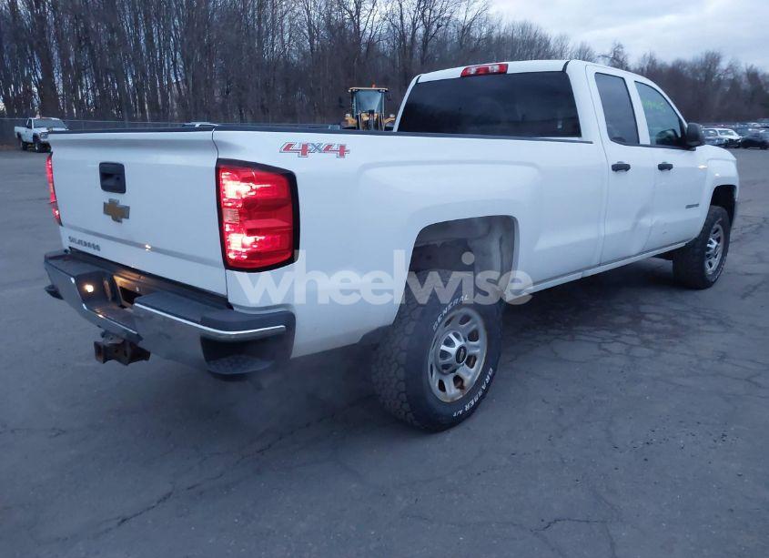 Photo 4 of 2015 Chevrolet Silverado 2500HD WT (VIN 1GC2KUEG2FZ111668)
