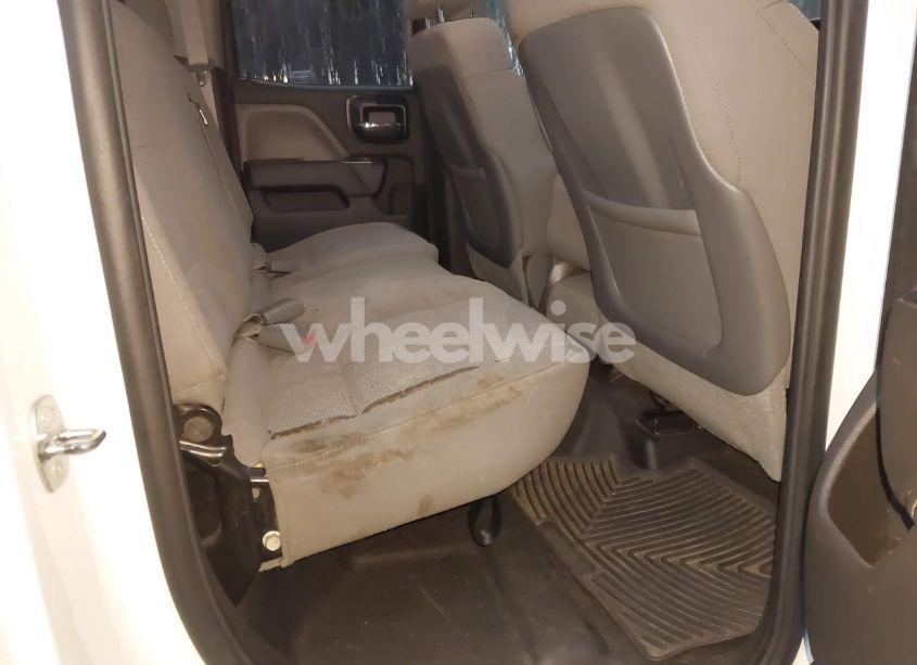 Photo 8 of 2015 Chevrolet Silverado 2500HD WT (VIN 1GC2KUEG2FZ111668)