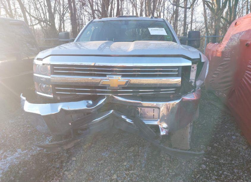 Photo 6 of 2016 Chevrolet Silverado 2500HD WT (VIN 1GC2KUEG2GZ167062)