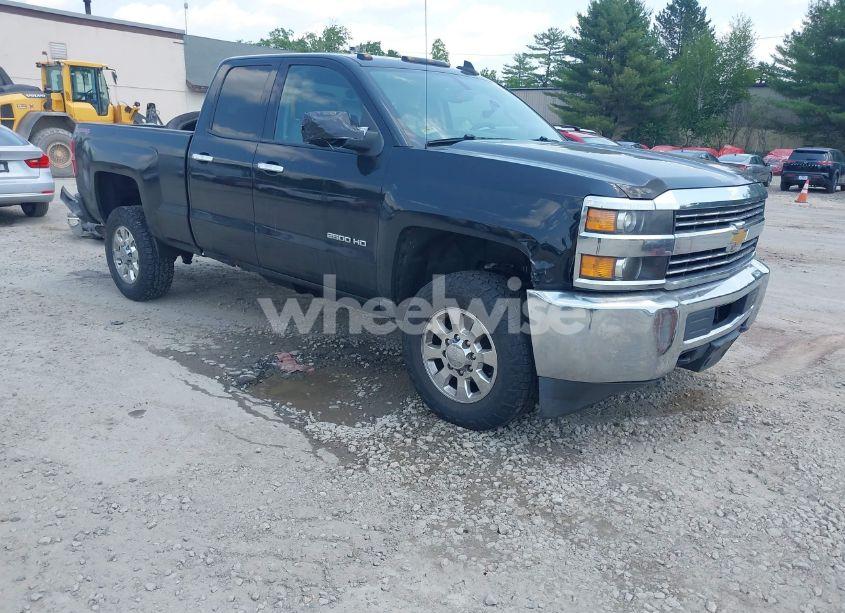 2016 Chevrolet Silverado 2500HD WT (VIN 1GC2KUEG3GZ354360) main photo