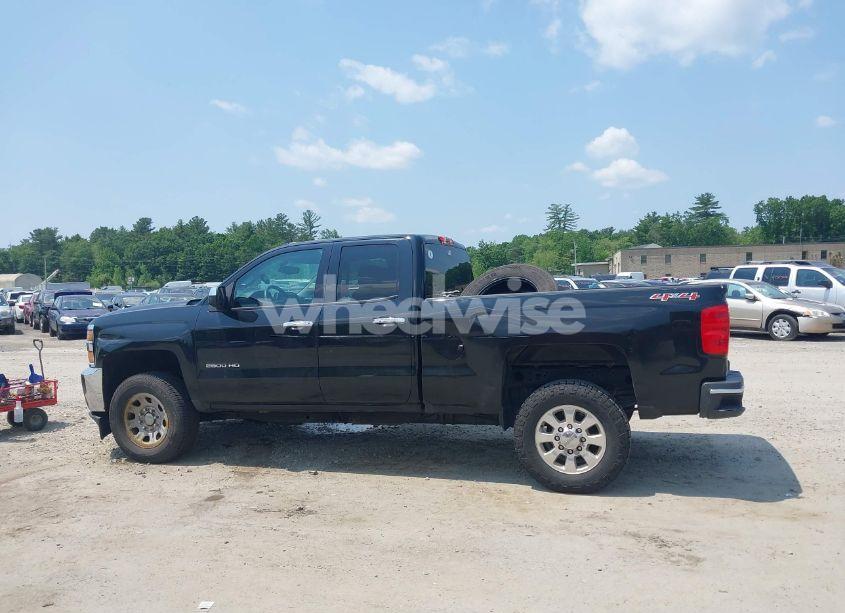 Photo 14 of 2016 Chevrolet Silverado 2500HD WT (VIN 1GC2KUEG3GZ354360)
