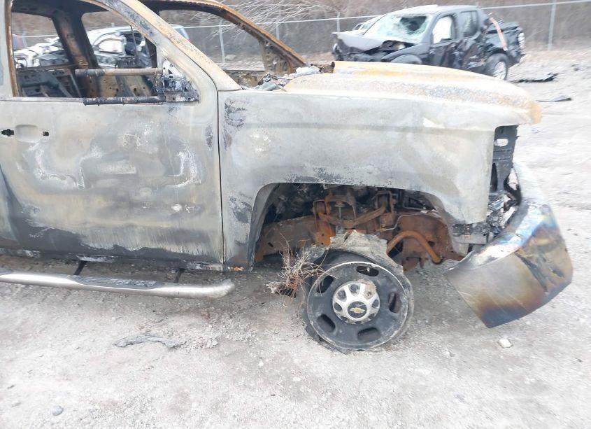 Photo 13 of 2016 Chevrolet Silverado 2500HD WT (VIN 1GC2KUEG5GZ172286)