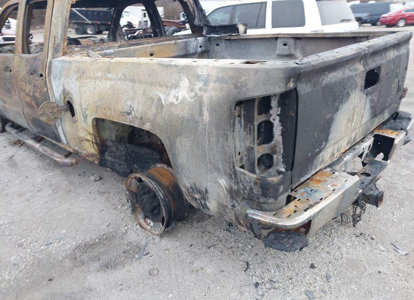 Photo 17 of 2016 Chevrolet Silverado 2500HD WT (VIN 1GC2KUEG5GZ172286)