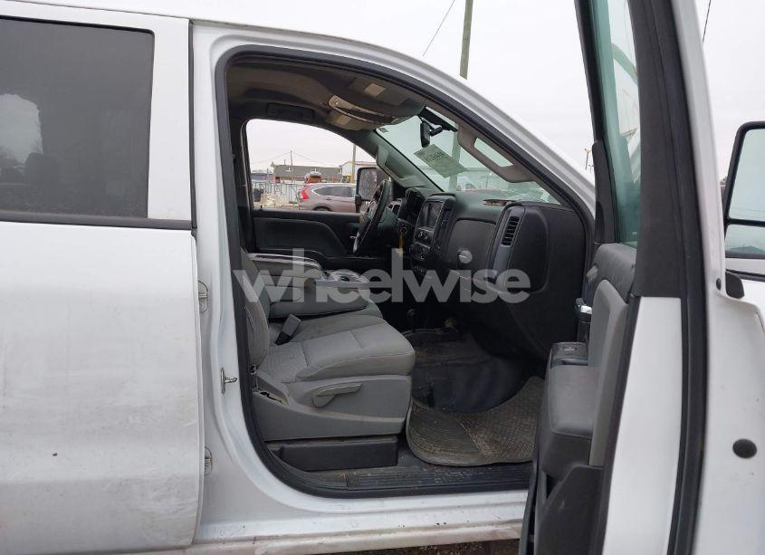 Photo 5 of 2016 Chevrolet Silverado 2500HD WT (VIN 1GC2KUEG7GZ324973)