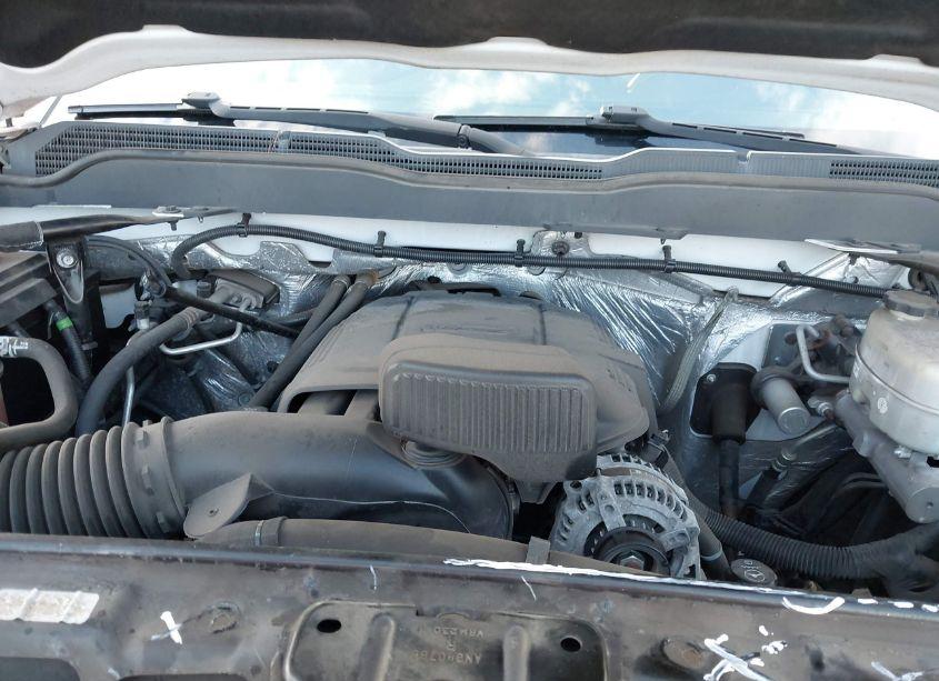 Photo 10 of 2017 Chevrolet Silverado 2500HD WT (VIN 1GC2KUEG7HZ191150)