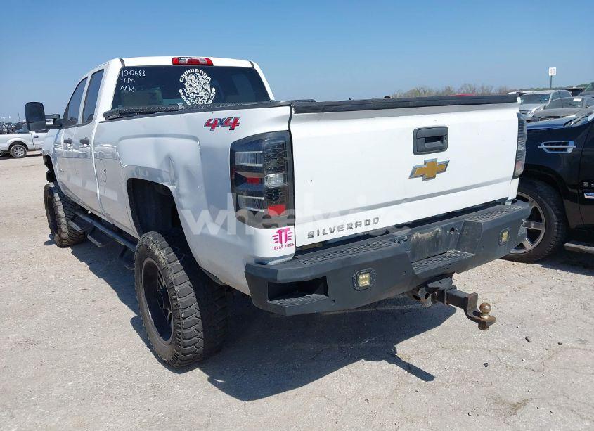 Photo 3 of 2015 Chevrolet Silverado 2500HD WT (VIN 1GC2KUEG8FZ100688)