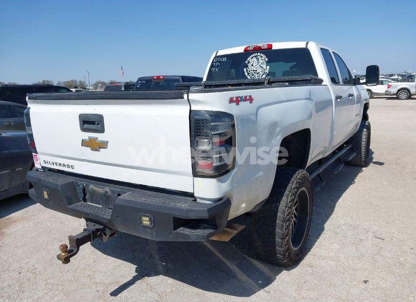 Photo 4 of 2015 Chevrolet Silverado 2500HD WT (VIN 1GC2KUEG8FZ100688)