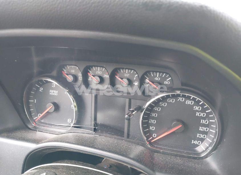 Photo 7 of 2018 Chevrolet Silverado 2500HD WT (VIN 1GC2KUEG8JZ184035)