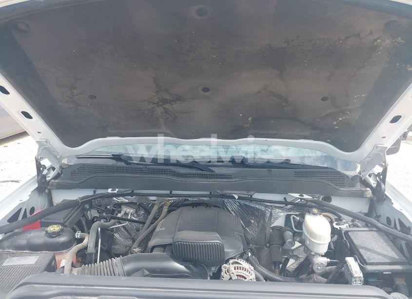 Photo 10 of 2015 Chevrolet Silverado 2500HD WT (VIN 1GC2KUEG9FZ145624)