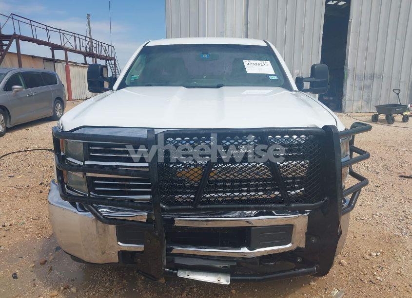 Photo 12 of 2015 Chevrolet Silverado 2500HD WT (VIN 1GC2KUEG9FZ145624)