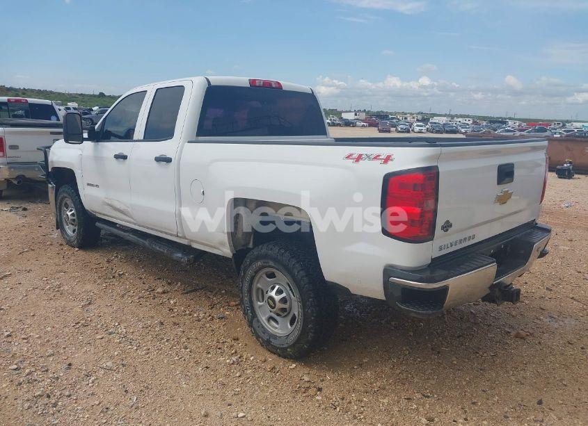Photo 3 of 2015 Chevrolet Silverado 2500HD WT (VIN 1GC2KUEG9FZ145624)