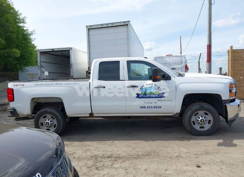 Photo 13 of 2017 Chevrolet Silverado 2500HD WT (VIN 1GC2KUEGXHZ346239)